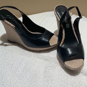 Aldo Wedges